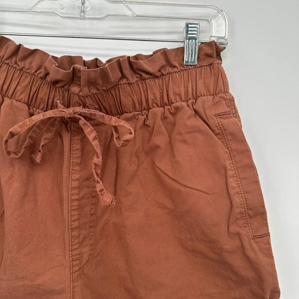 Abercrombie & Fitch Rust Brown Paperbag Waist Cuffed Shorts High Rise Women's M - Picture 2 of 9